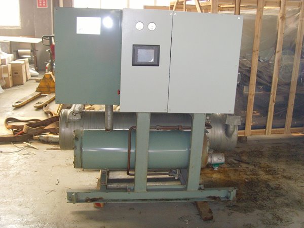 龙湖镇酒店中央空调不停机清洗方法介绍